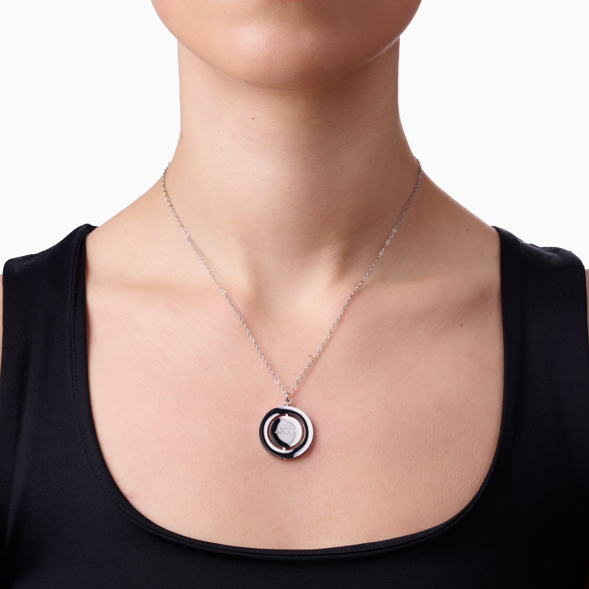 COLLAR DE CORAZÓN GIRATORIO GRABABLE