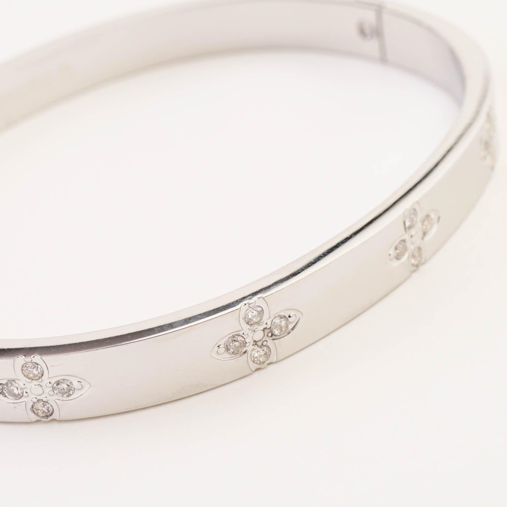 ASTRID BANGLE best gold plated tarnish and water resistant piece by - Lynott Jewellery