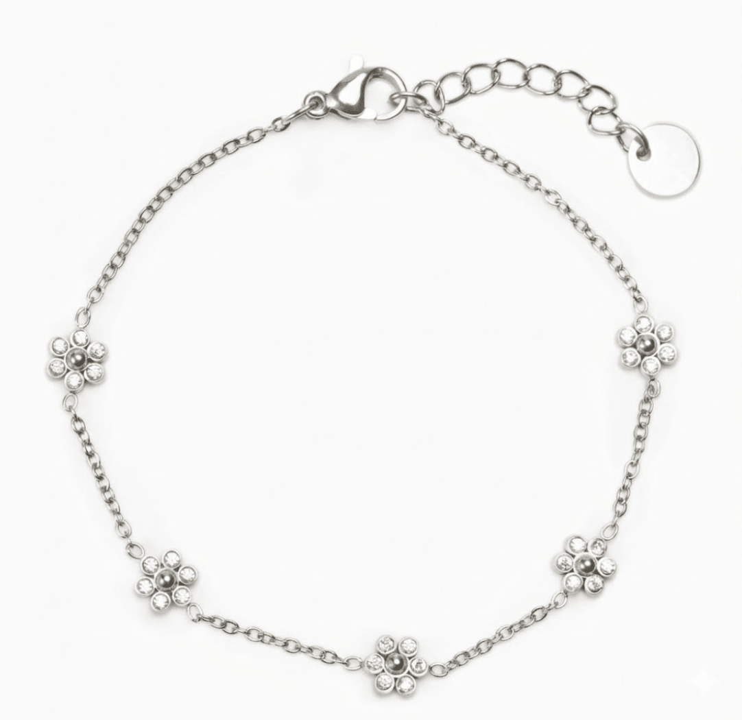 CUTIE BRACELET best gold plated tarnish and water resistant piece by Irish Jewellery brand - Lynott Jewellery