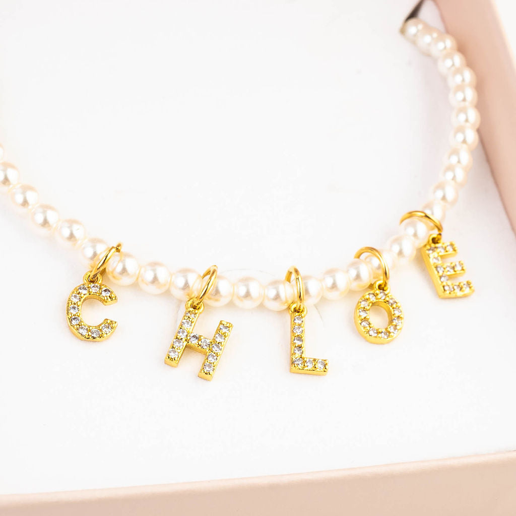 COLLAR CON NOMBRE DE PERLAS